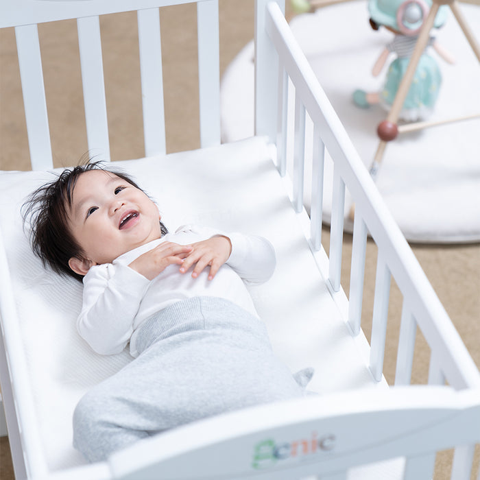 Elf Baby Cradle Bed